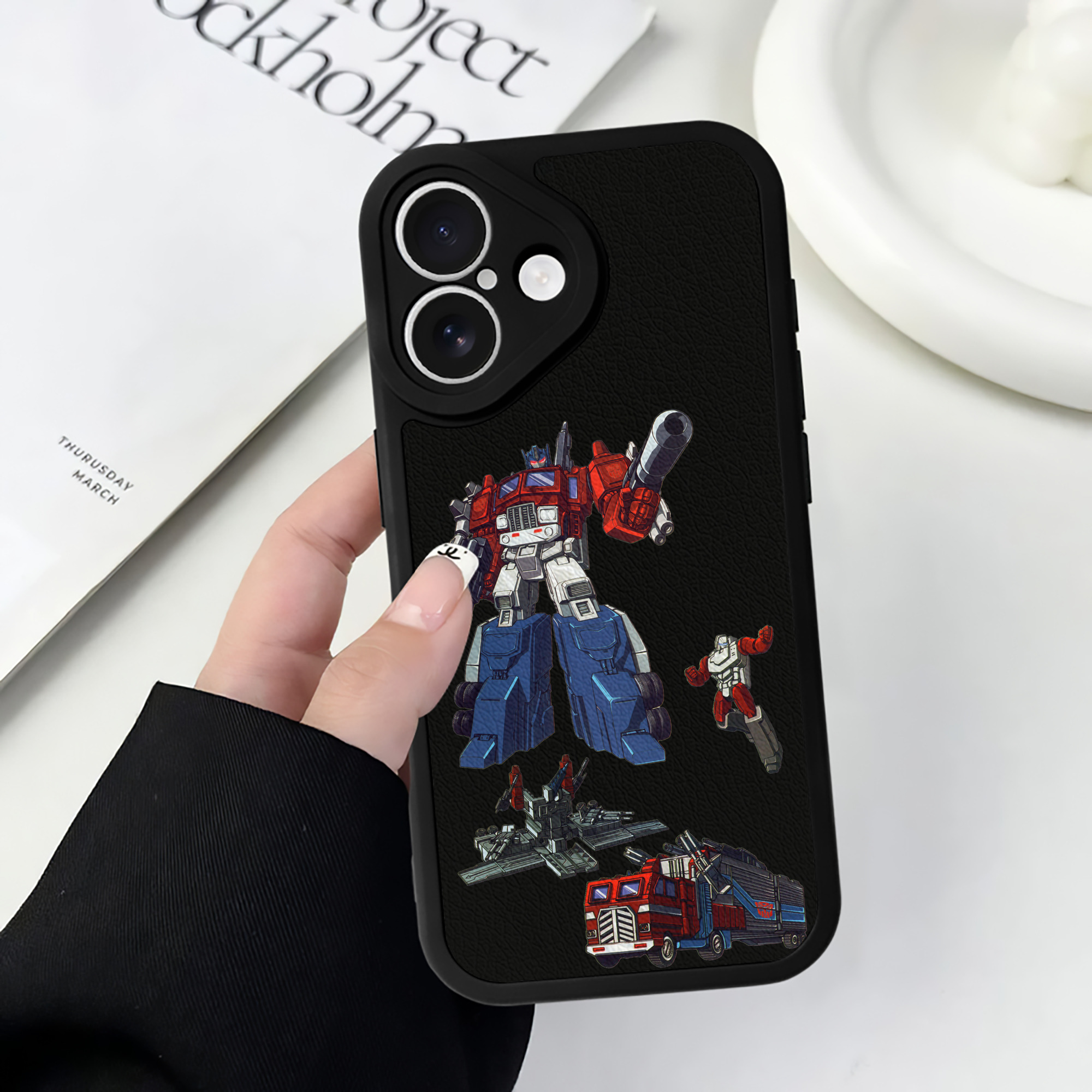 （画像用）  【iPhone 16シリーズ対応】シリコンスマホケース（レザー調） 材質：シリコン